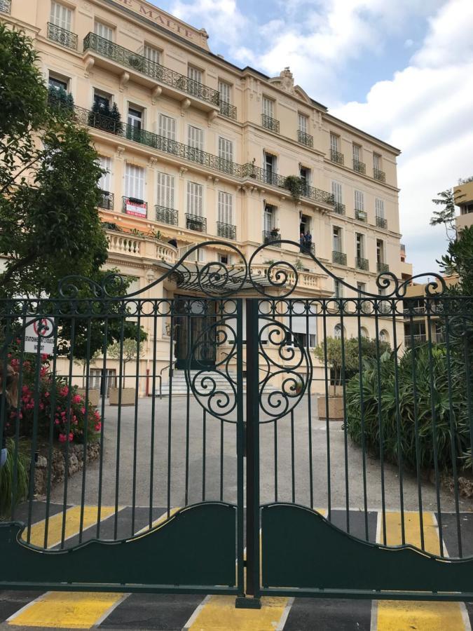 Appartement Terrasse Dans Palace Centre Ville Menton Kültér fotó